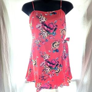 Beautiful Express Sundress EUC
